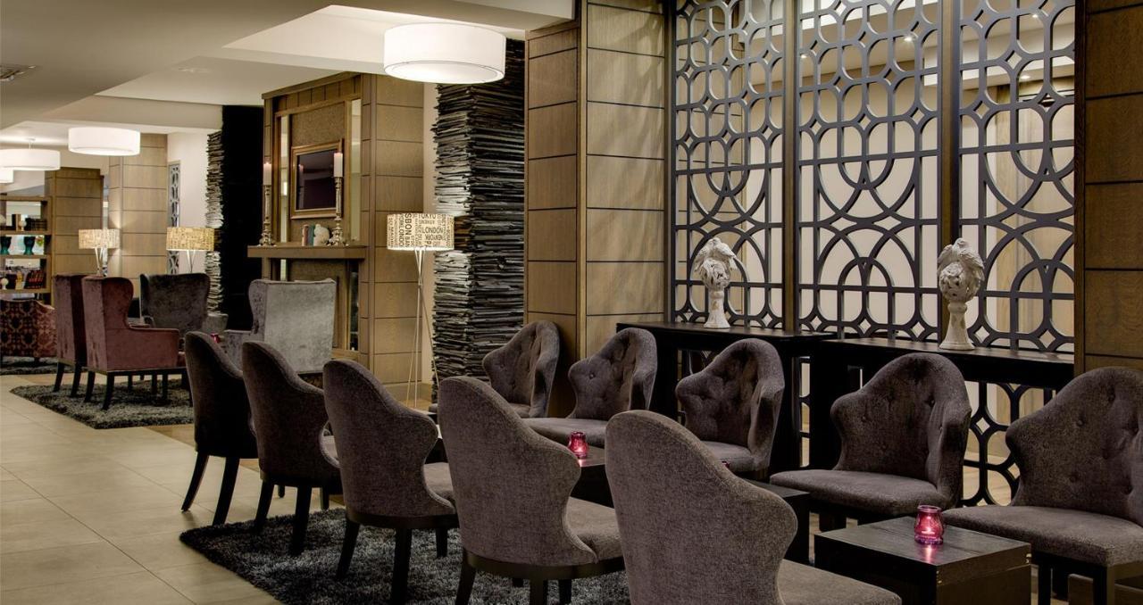 Anew Hotel Hatfield Pretoria Bagian luar foto