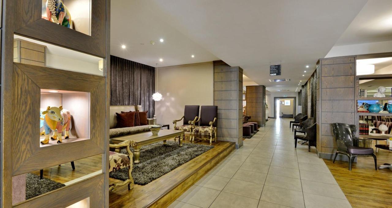 Anew Hotel Hatfield Pretoria Bagian luar foto